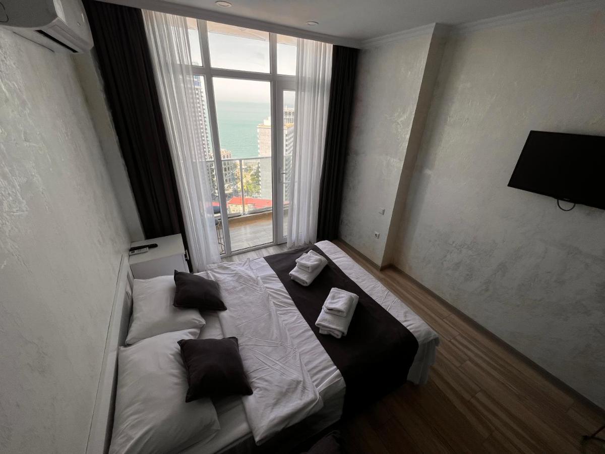 27 Floor Apartments Батуми Экстерьер фото