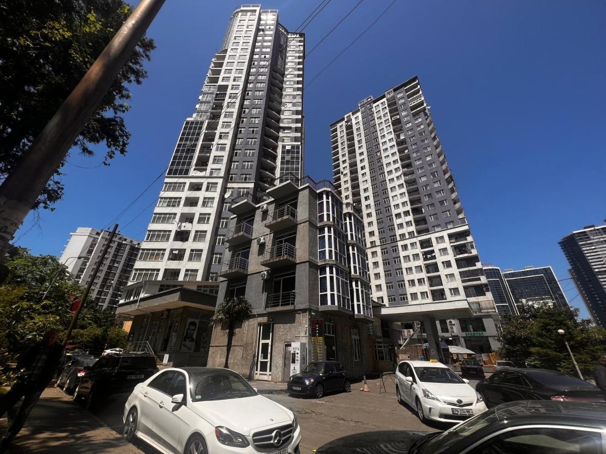 27 Floor Apartments Батуми Экстерьер фото