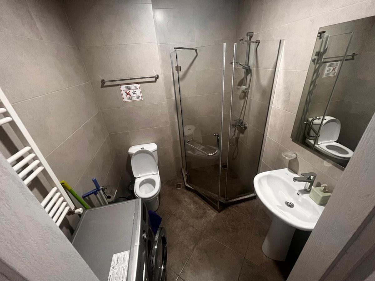 27 Floor Apartments Батуми Экстерьер фото