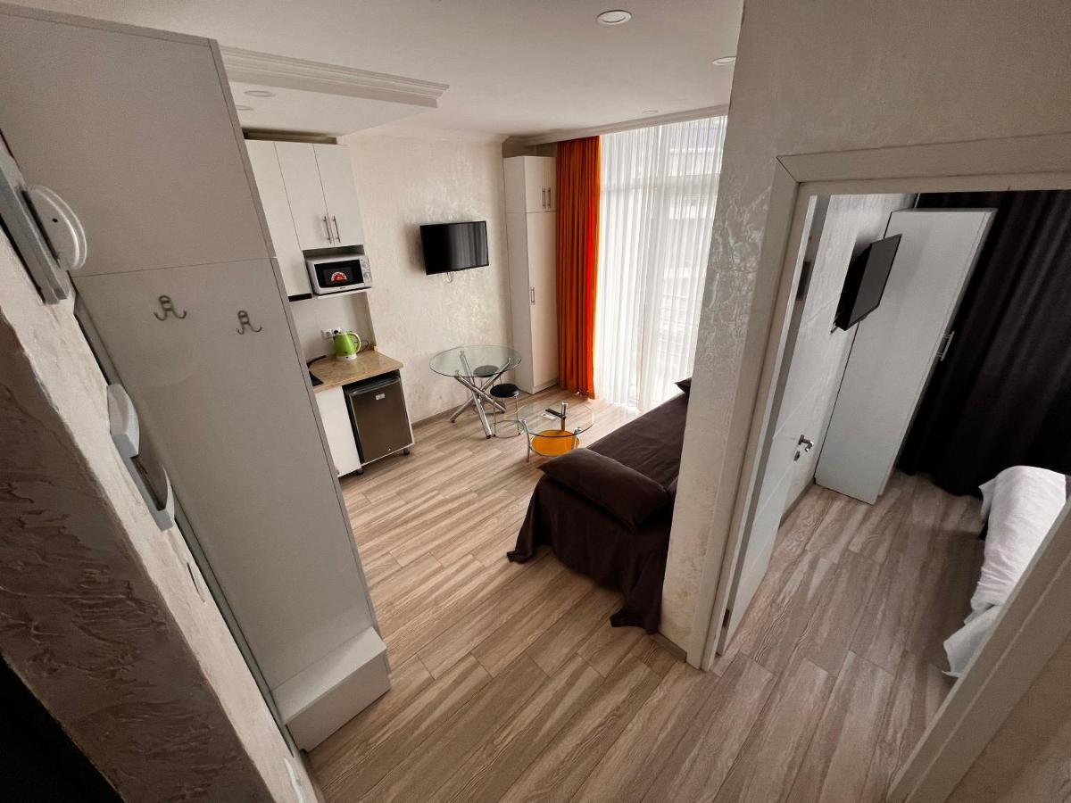 27 Floor Apartments Батуми Экстерьер фото