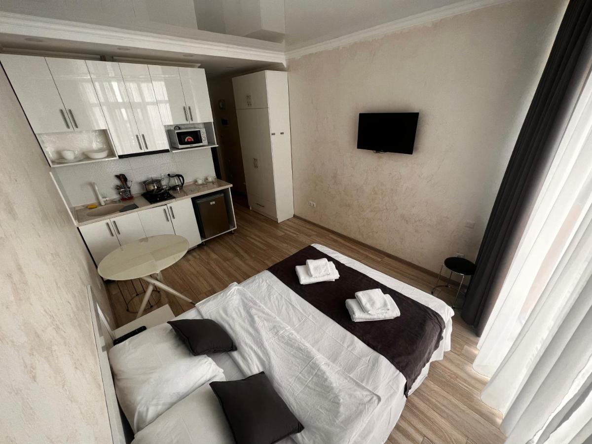 27 Floor Apartments Батуми Экстерьер фото